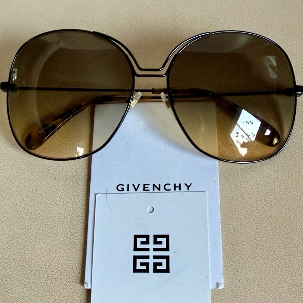 GIVENCHY Paris GV7144/S 807GA Sunglasses  Women's Black Metal Gradient Italy